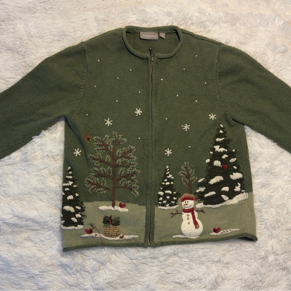 Croft and Barrow Green Holiday Cardigan with Snowman Design - Picture 2 of 8